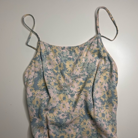 RVCA Dress - Picture 4 of 4